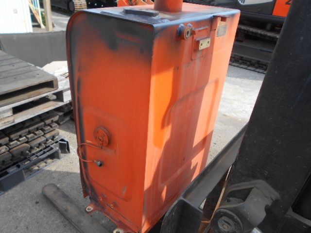 燃料タンク、ZX135US-3