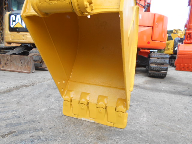 PC78UU-8（クレーン仕様、マルチ、4,120時間）