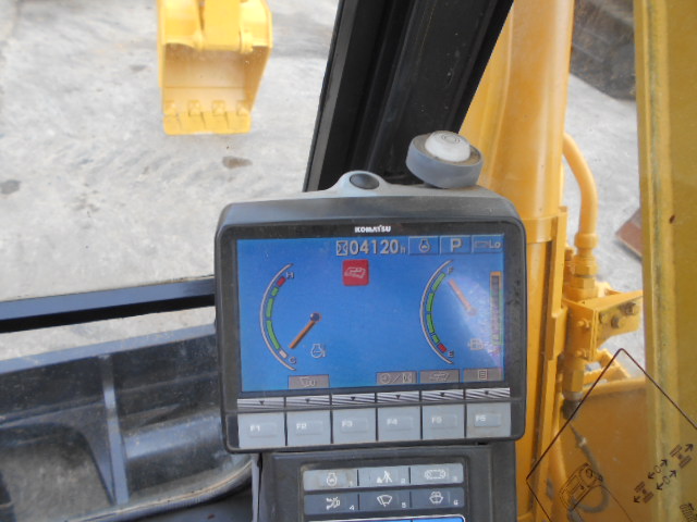 PC78UU-8（クレーン仕様、マルチ、4,120時間）