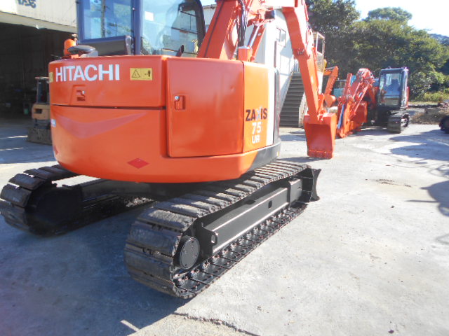 ZX75UR-3（クレーン仕様、3,738時間）