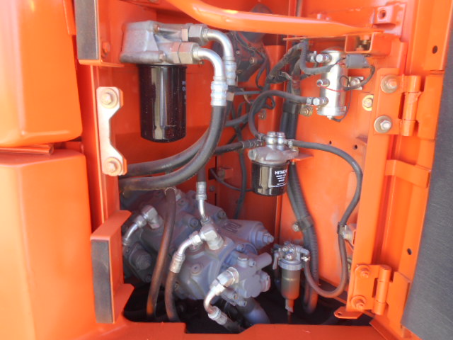 ZX75UR-3（クレーン仕様、3,738時間）