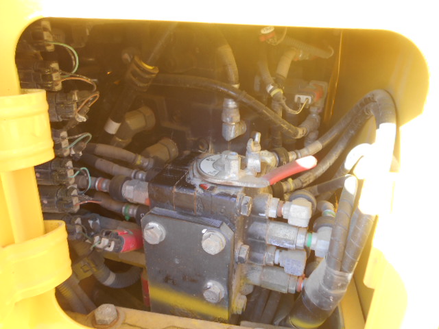 PC138US-10（往復配管、クレーン仕様、4,332時間）