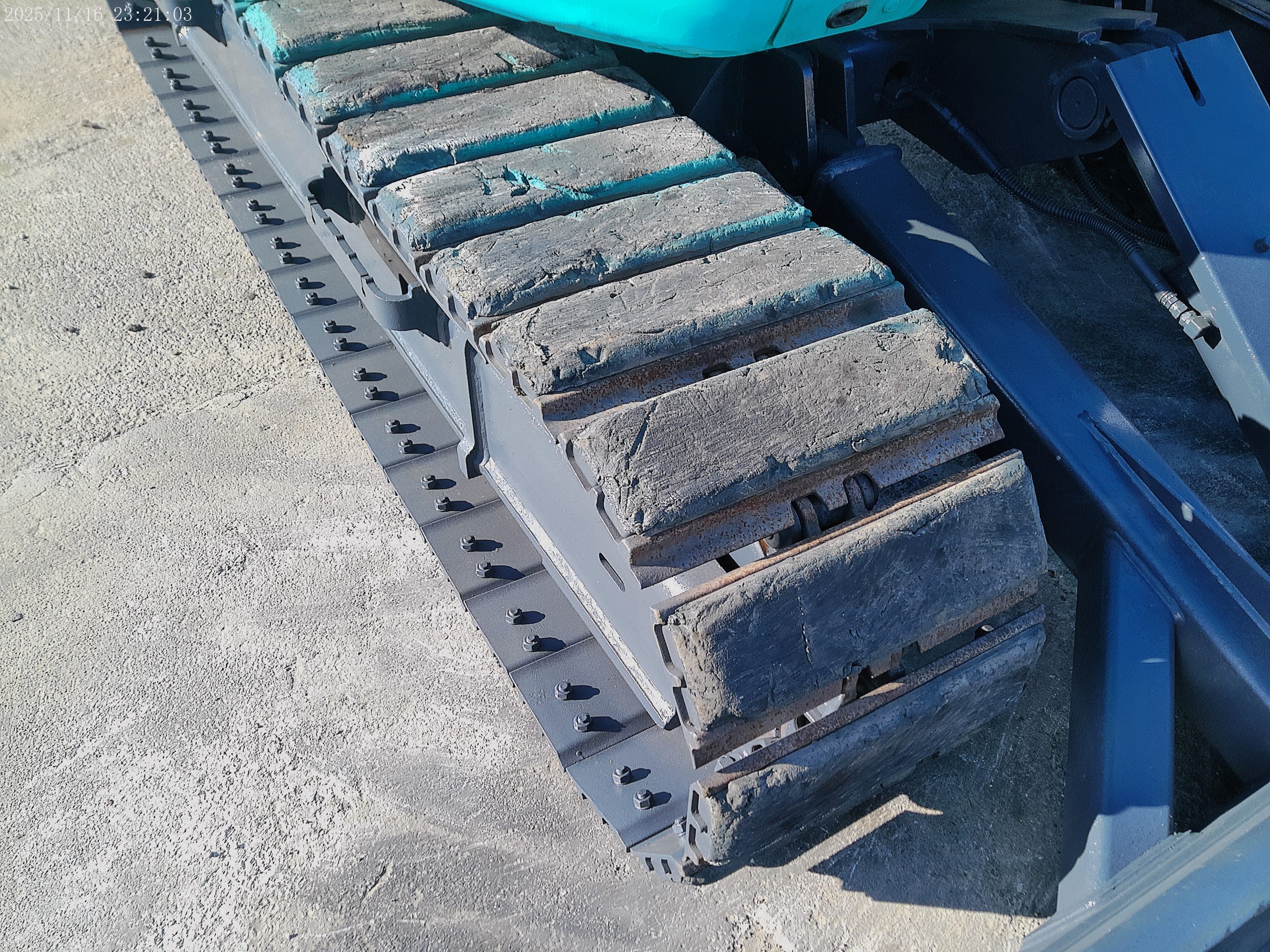 SK80UR-6（クレーン仕様、マルチ,3,751時間）