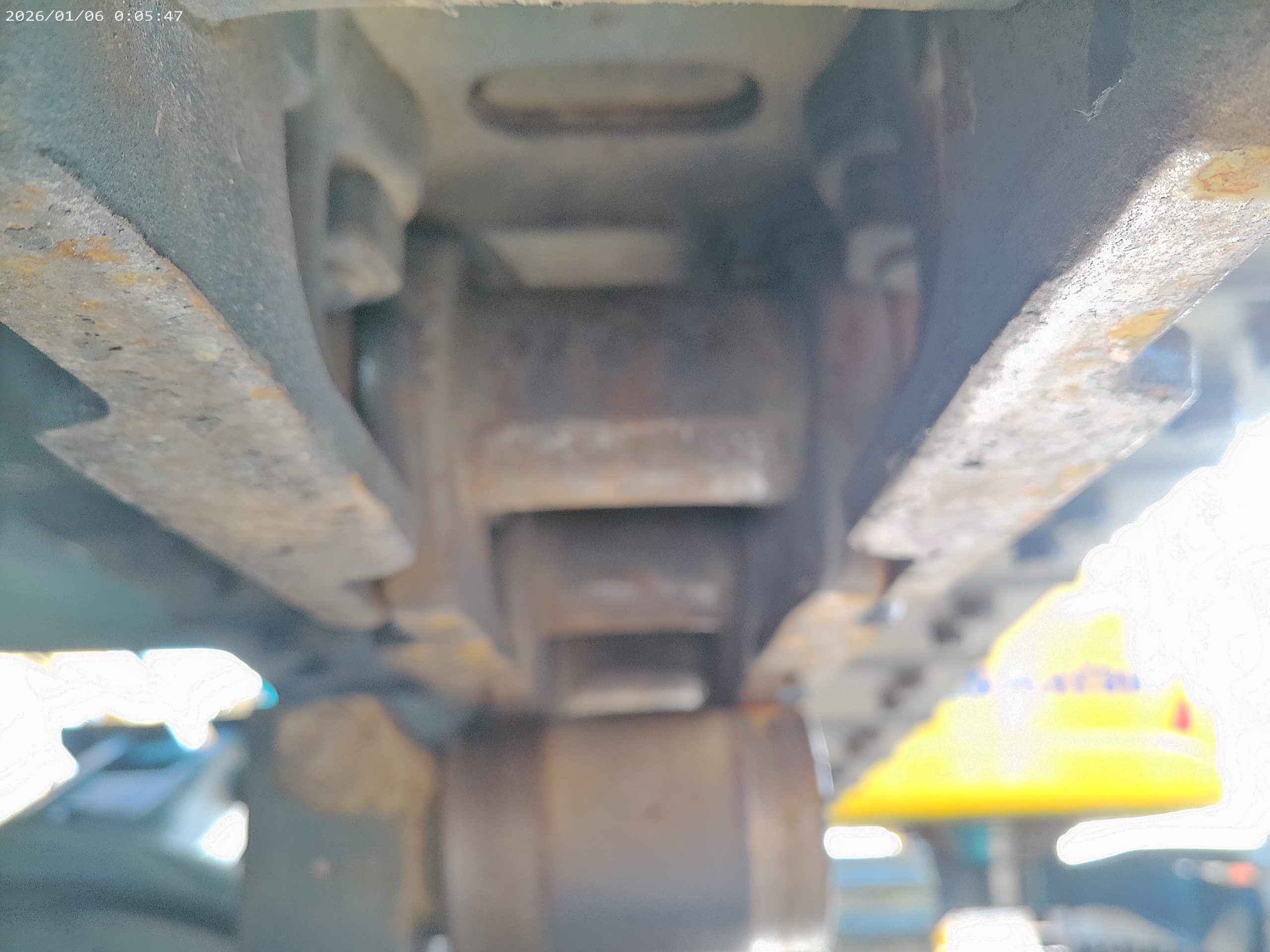 SK130UR-3（クレーン仕様、マルチ、3,220時間）