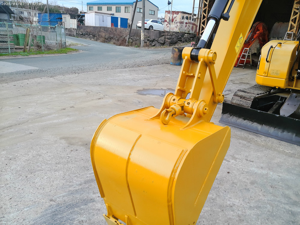 308E2SRE（1,935時間、クレーン仕様、マルチ）