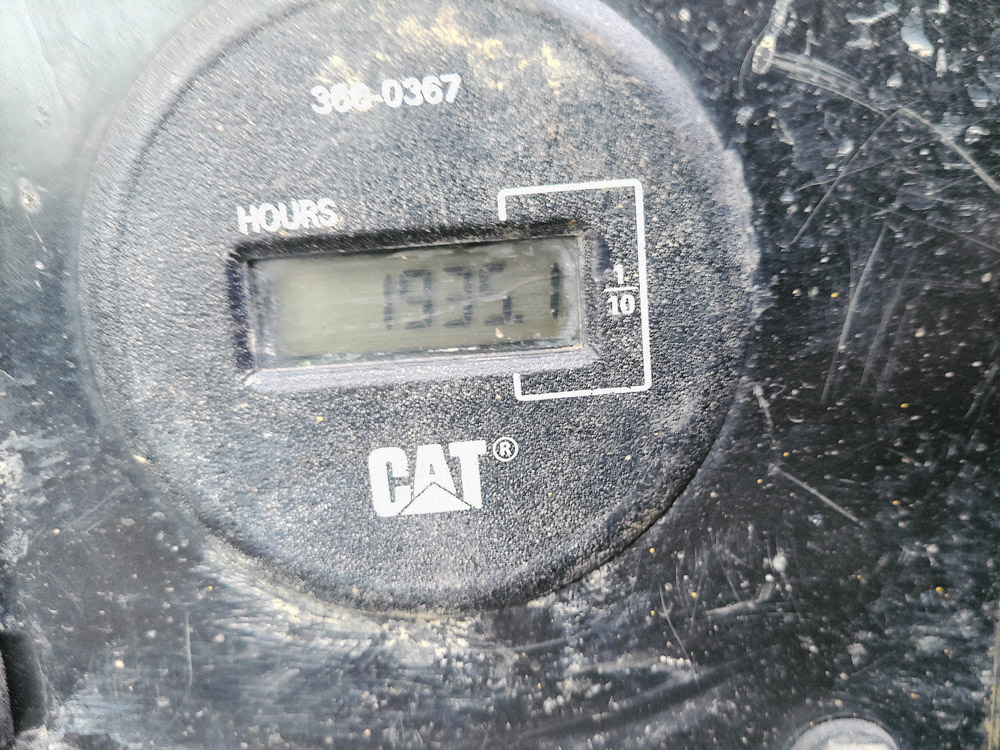 308E2SRE（1,935時間、クレーン仕様、マルチ）